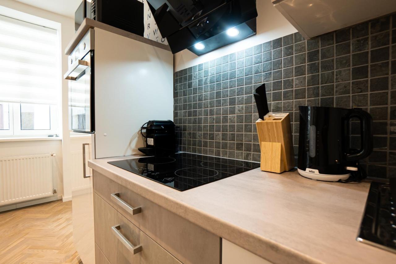 Brand-New Apartment In The 17Th District Of Вена Экстерьер фото