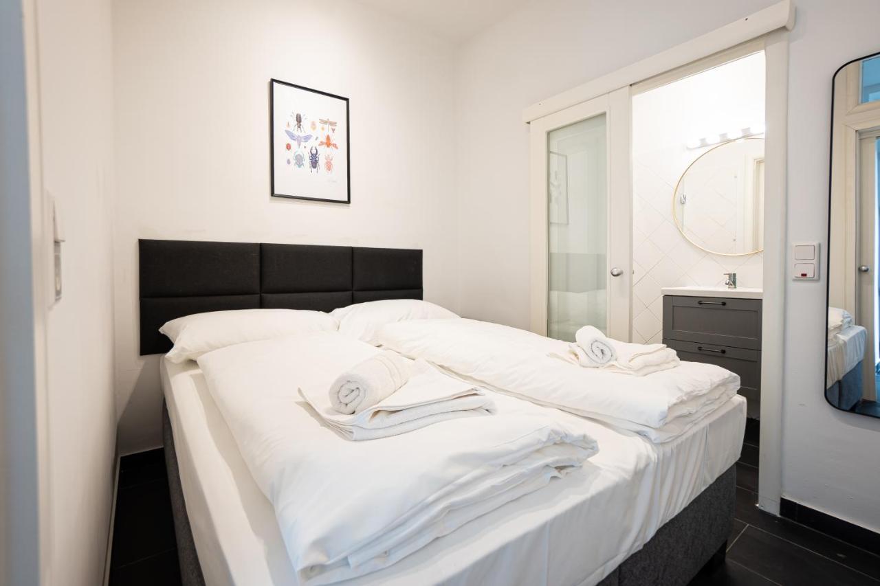 Brand-New Apartment In The 17Th District Of Вена Экстерьер фото